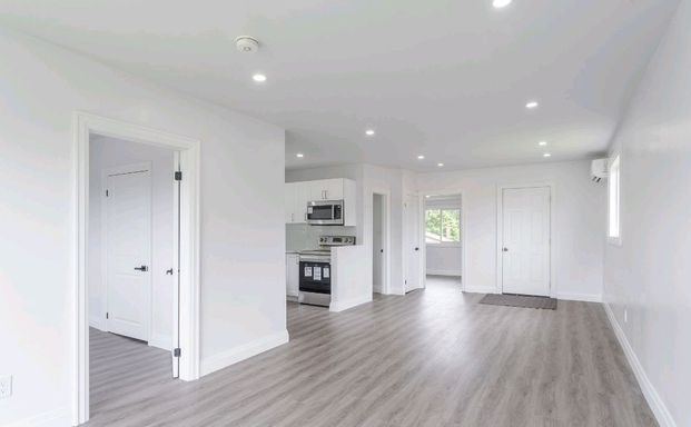 For Lease - 825 Cameron Street, Peterborough, Ontario - Photo 1