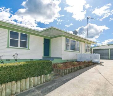 Family-Friendly Home in a Convenient Location - Photo 3