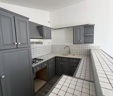 Location Appartement 2 pièces 41m² AURIOL 13390 - Photo 2