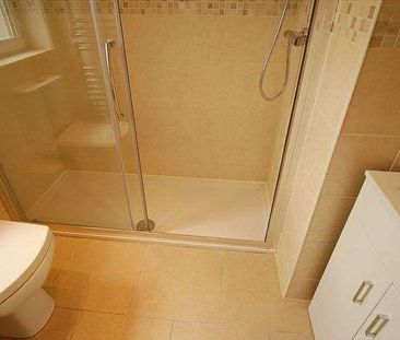 The Street, Beck Row, Bury St. Edmunds, Suffolk, IP28 - Photo 4