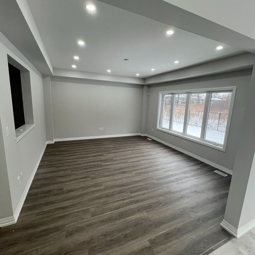 For Lease - 11 Willson Drive, Thorold, Ontario - Photo 1