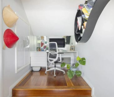 A transformed classic semi and stylish contemporary home - Photo 1