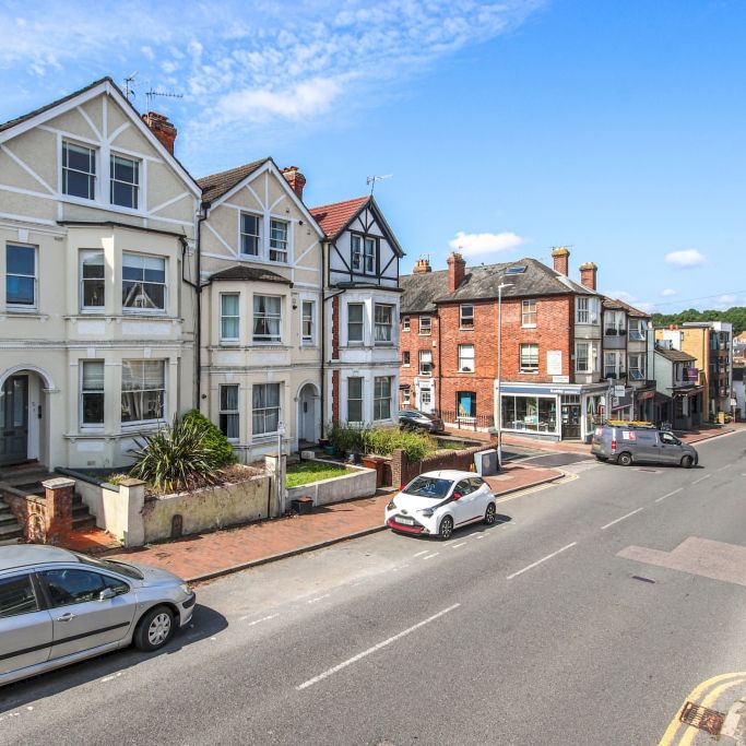 Grove Hill Road, Tunbridge Wells - Photo 1