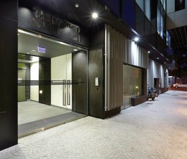 Modern Studio Apartment with Prime Location for Lease! - Photo 3