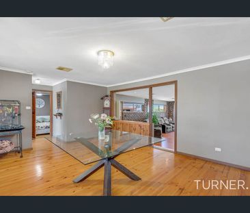 Delightful Four Bedroom Family Home - Photo 6