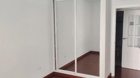 Piso de alquiler en Camino de Los Sastres, 1, Ciudad Jardín - Zoco - Photo 4