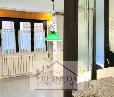 Piso de alquiler en Salesas - Foncalada - Campoamor - Photo 4