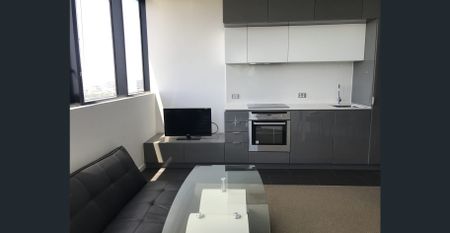 Bright, High Floor and Fully Furnished - Photo 5