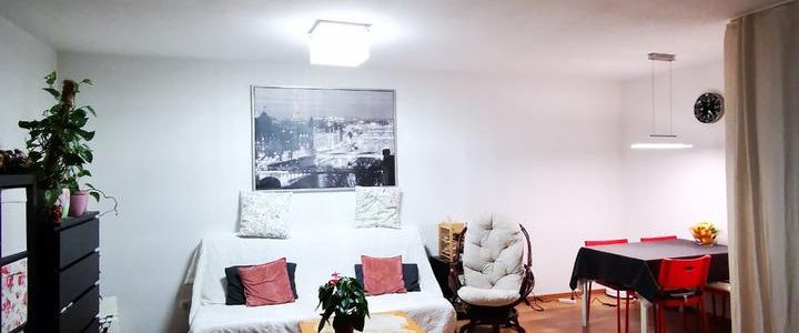 MITTEN IM LEBEN: 2 Zimmer attraktiv möbliert mit Balkon - Photo 1