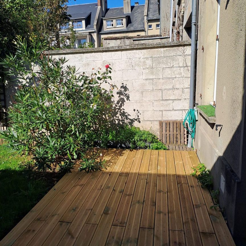 LISIEUX Centre Maison avec jardin - Photo 1