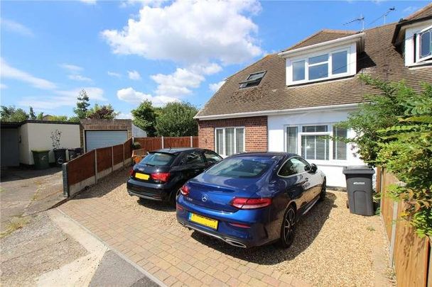 Linden Close, Rayleigh, Essex, SS6 - Photo 1