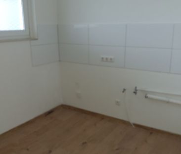 Helle 2-Zimmer-Wohnung mit Balkon in Laatzen - Foto 2
