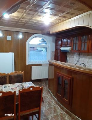 Lugoj inchiriez apartament 2 camere - Photo 1