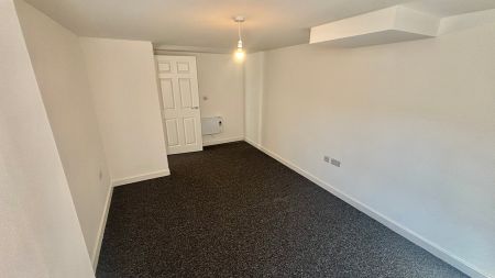 Madeira Road, Weston Super Mare - Photo 5