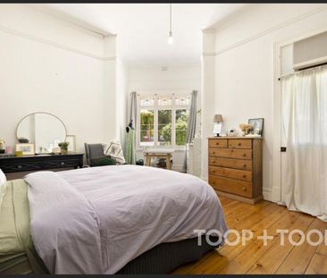 Three bedroom home in Dulwich - Photo 6