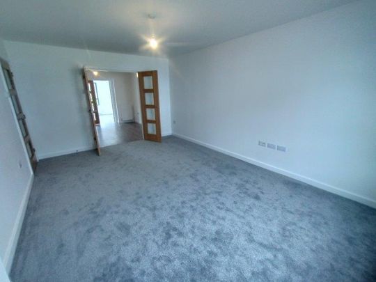 4 bedroom house to rent - Photo 1