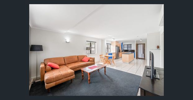 Two Bedroom Furnished Unit Close to CBD - Photo 1