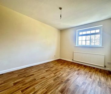 3 bedroom end of terrace house to rent - Photo 6