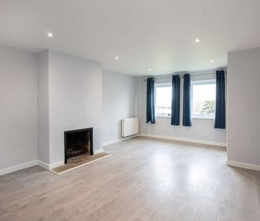 Nine Acres Close, Charlbury, OX7 - Photo 1