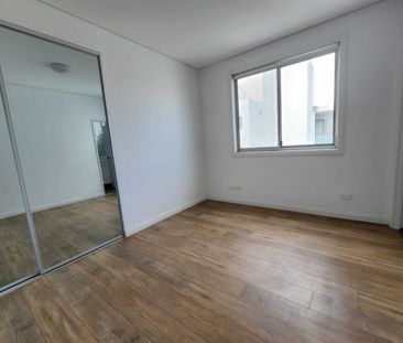 28/76-78 Queen Street, Auburn, NSW 2144 - Photo 4