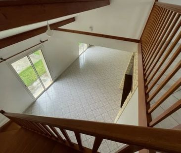 Maison T5 à LE HAILLAN - Photo 1
