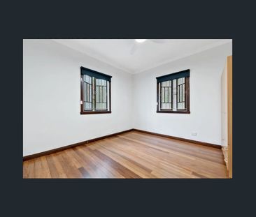 14 Holmes Street, Moorooka, Qld 4105 - Photo 6