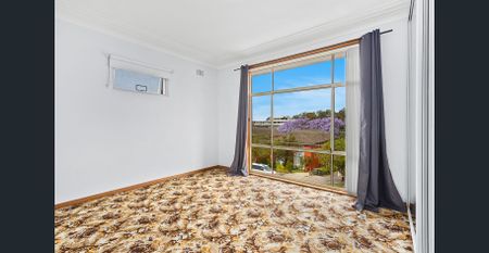 Perfectly positioned two bedroom apartment - Photo 4