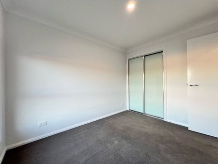 Kootingal Duplex - Photo 4