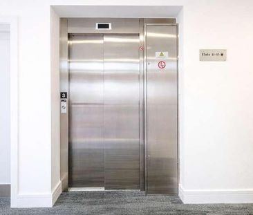 Victoria Road, Horley, RH6 - Photo 1