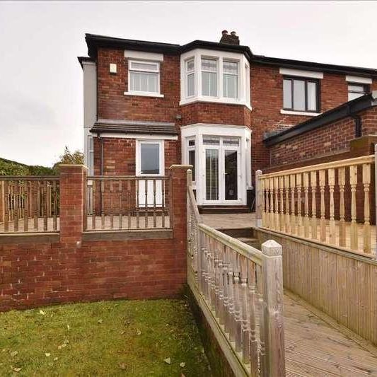 Highfield Road North, Chorley, PR7 - Photo 1