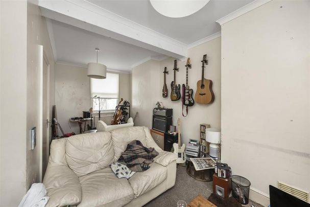 5 bedroom terraced house to rent - Photo 1