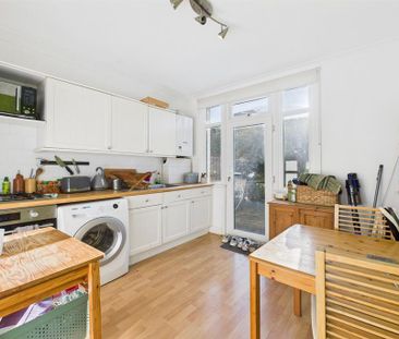 1 bedroom flat to rent - Photo 6