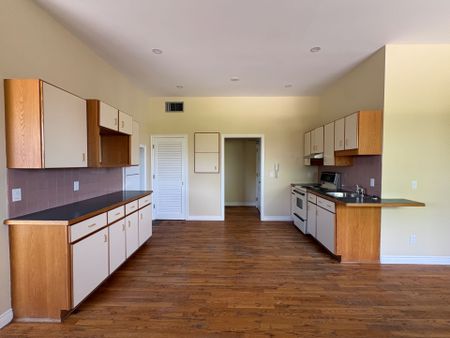 For Lease - 350 Walden Boulevard Unit# F, Fort Erie, Ontario - Photo 5