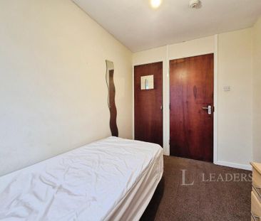 1 bedroom house to rent - Photo 2