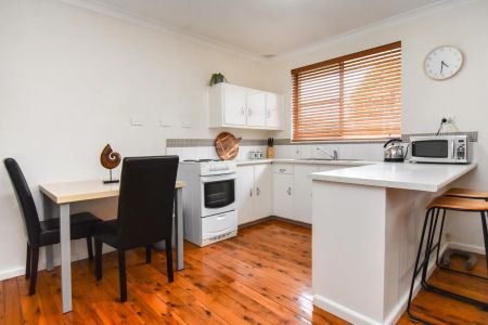 2/183 McLachlan Street, - Photo 2