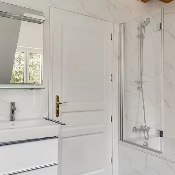 Maison • La Celle-Saint-Cloud - Photo 1
