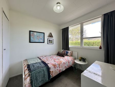 2-Bedroom Unit in Trentham! - Photo 3