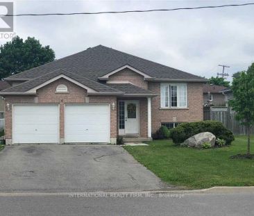 4 MCGIBBON BOULEVARD - Photo 1