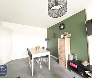 Location Appartement 2 pièces 48m² CONDE SUR L ESCAUT 59163 - Photo 3