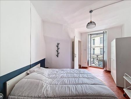 5 pièces - Meublé - 79 m² - RDC - Colocation autorisée - Photo 4