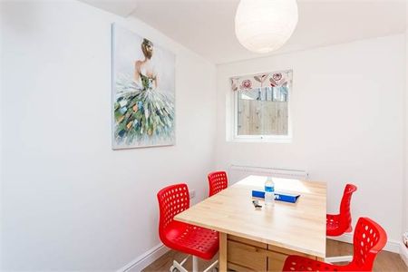 ballamore road, london - Photo 5