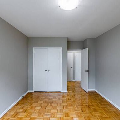 Room for Rent in North York - Available Now! - Photo 3