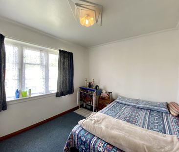 2 BDRM UNIT IN WAIWHETU - Photo 1