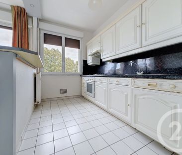 Location Appartement 2 pièces 43m² TROYES 10000 - Photo 3