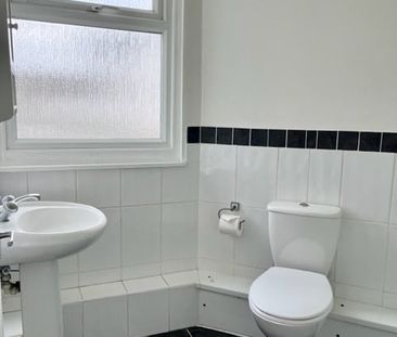 1 Bed Flat, George Street, RG1 - Photo 1