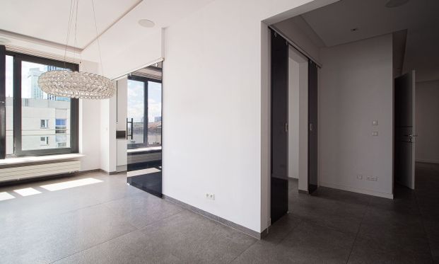 Warszawa, Śródmieście, Śródmieście Północne, Grzybowska - Photo 1