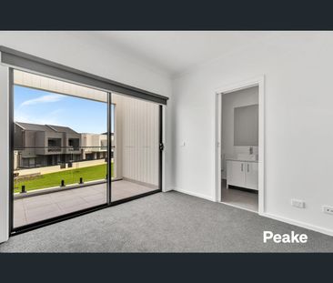 29 Shale Court, Berwick, Vic 3806 - Photo 5