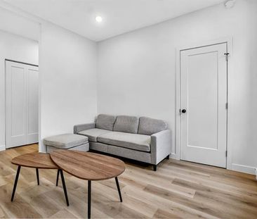 Unité lumineuse et moderne au Plateau-Mont-Royal - Photo 1