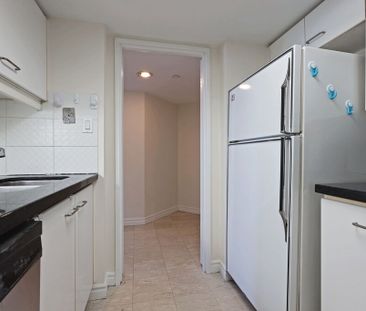 38 Elm Street #2500 - Photo 6