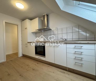 Helle 2-Zimmer-DG Wohnung in Krefeld / frisch renoviert / neue EBK - Photo 1